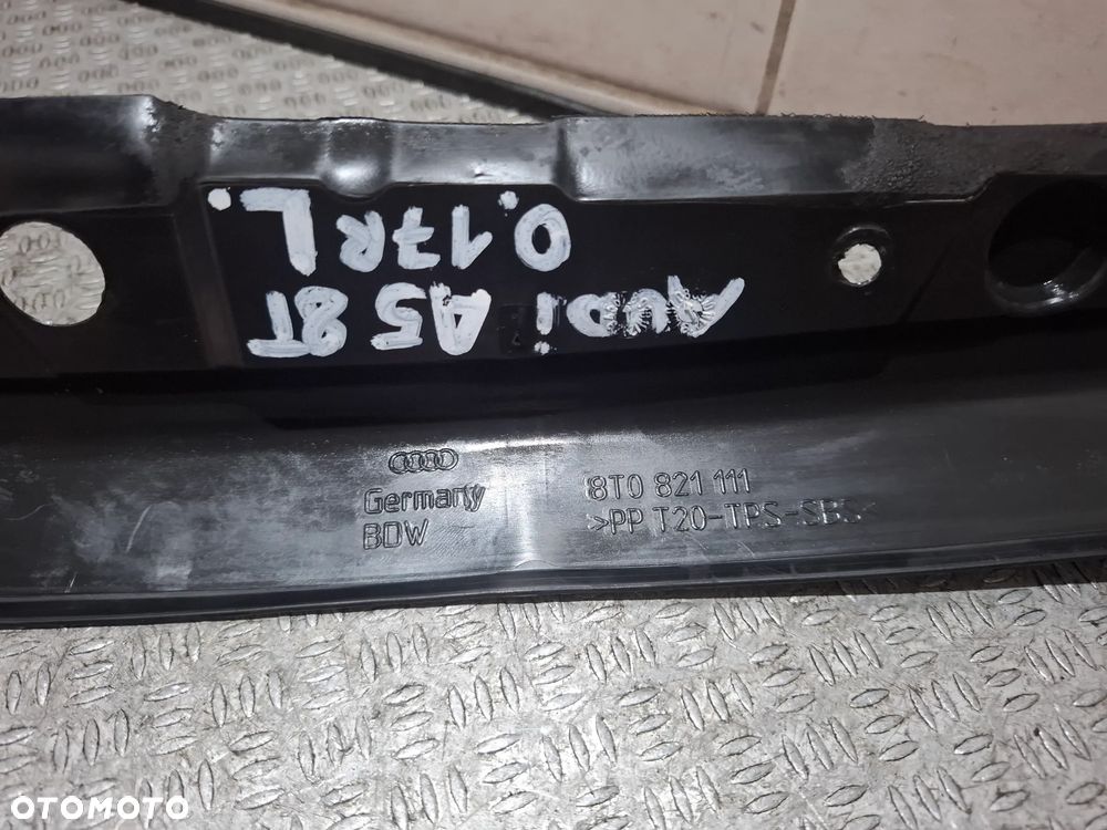 Wygłuszenie błotnika lewe Audi A5 8T2017 rok nr 8T0821111 - 2