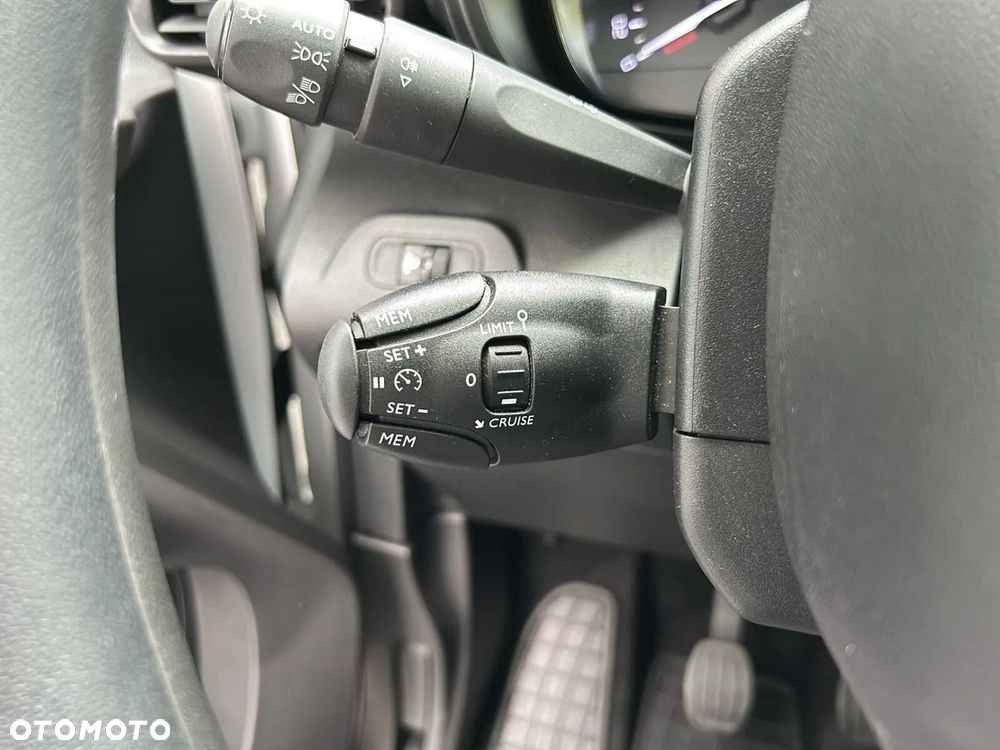 Toyota Proace City Verso 1.5 D-4D Family - 23
