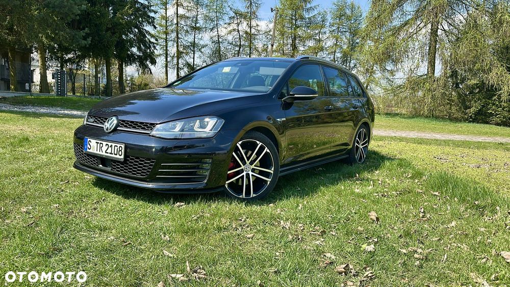 Volkswagen Golf 2.0 TDI BMT GTD DSG - 1