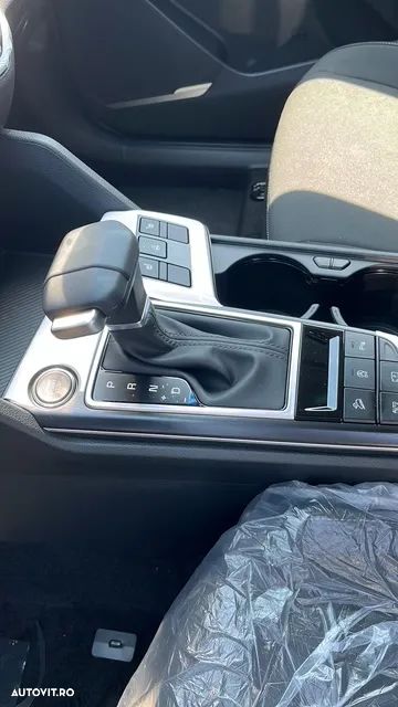 Kia Sportage 1.6 T-GDI 7DCT HP 4x2 Urban - 21