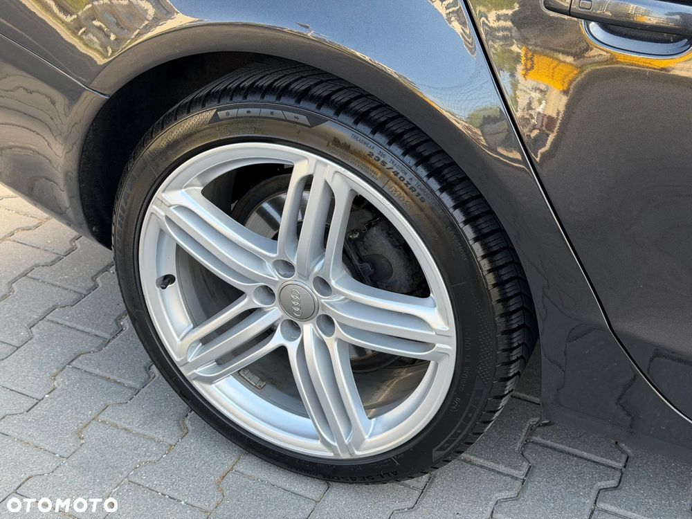 Audi A4 Limousine 2.0 TDI DPF multitronic Ambition - 10