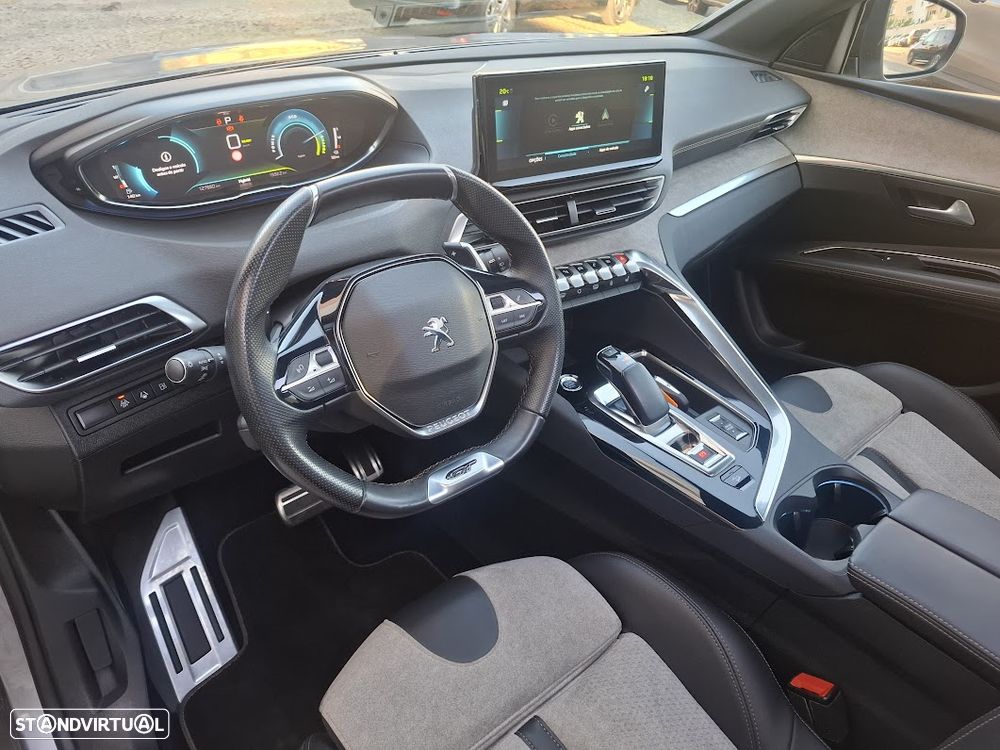 Peugeot 3008 1.6 Hybrid4 GT Pack e-EAT8 - 30