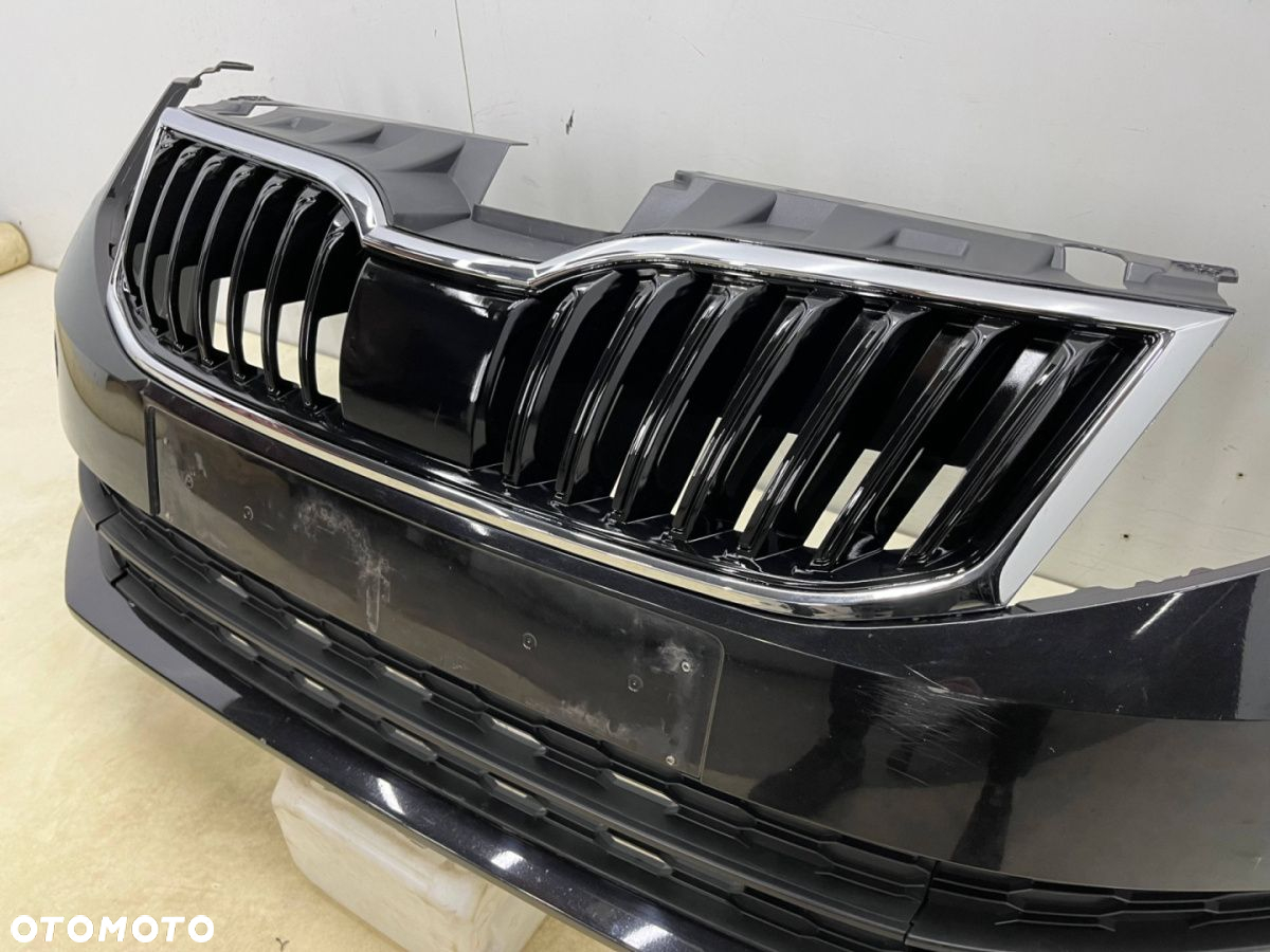 Zderzak przedni Skoda Octavia 3 III 16-19r. Lift przód 5E0807221N - 7