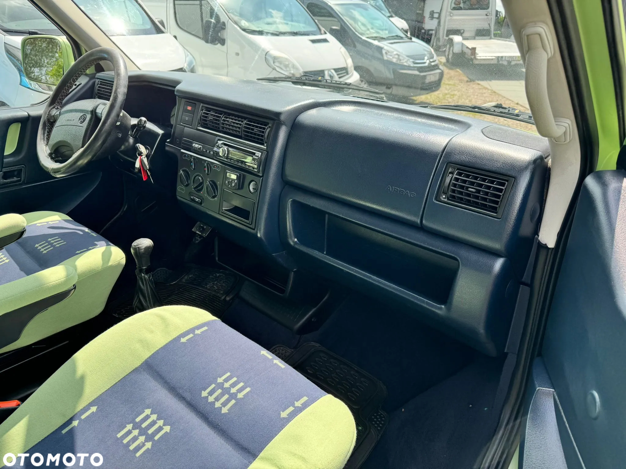 Volkswagen Multivan TDI - 24