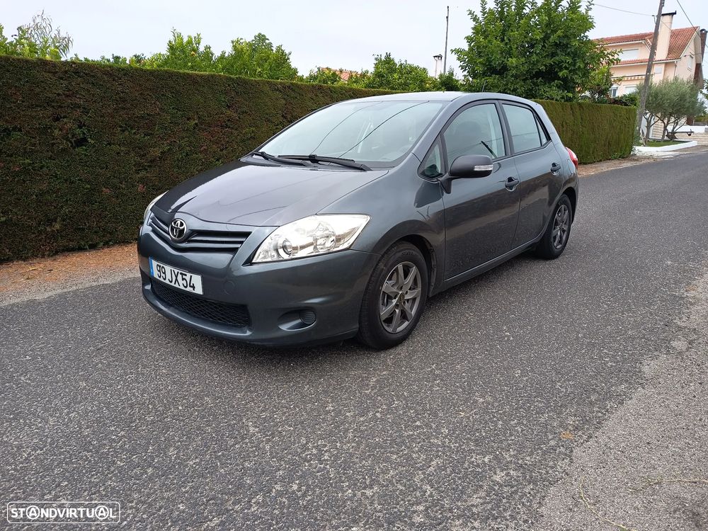 Toyota Auris 1.4 D-4D Comfort - 3