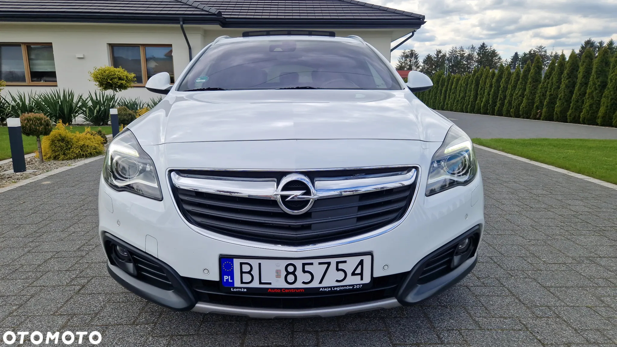 Opel Insignia Country Tourer 2.0 Diesel 4x4 Exclusive - 37