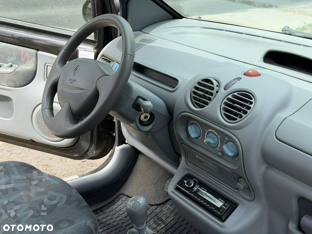 Renault Twingo - 14