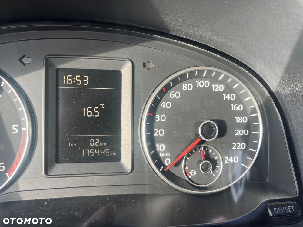 Volkswagen Caddy - 12