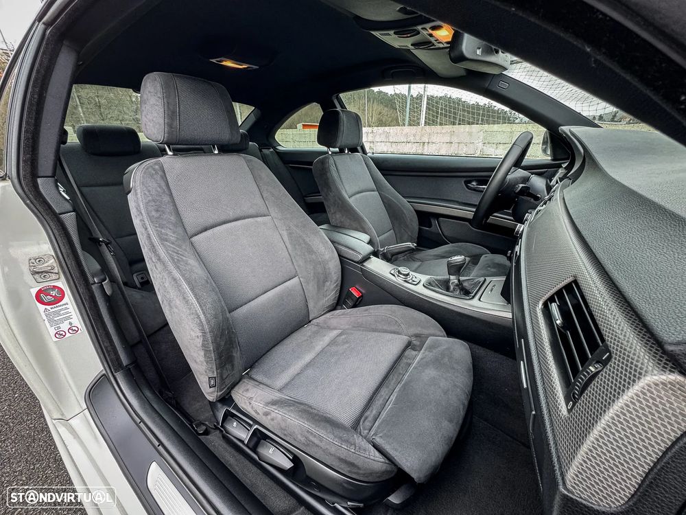 BMW 320 d M Sport Edition - 18