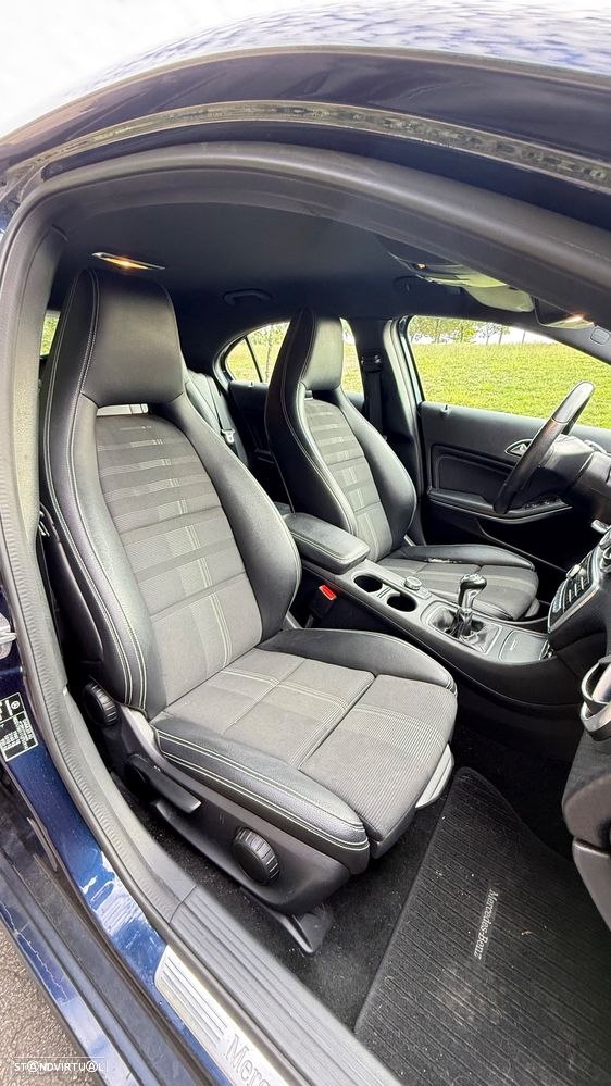 Mercedes-Benz A 180 d Urban - 11