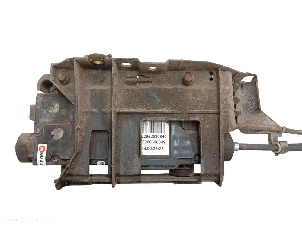HAMULEC RĘCZNY ELEKTRYCZNY RENAULT SCENIC II (2003-2005) 1.9 DCI 120KM JESLI CHODZI DO FOTO JESLI NIE REGENERACJIA - 2