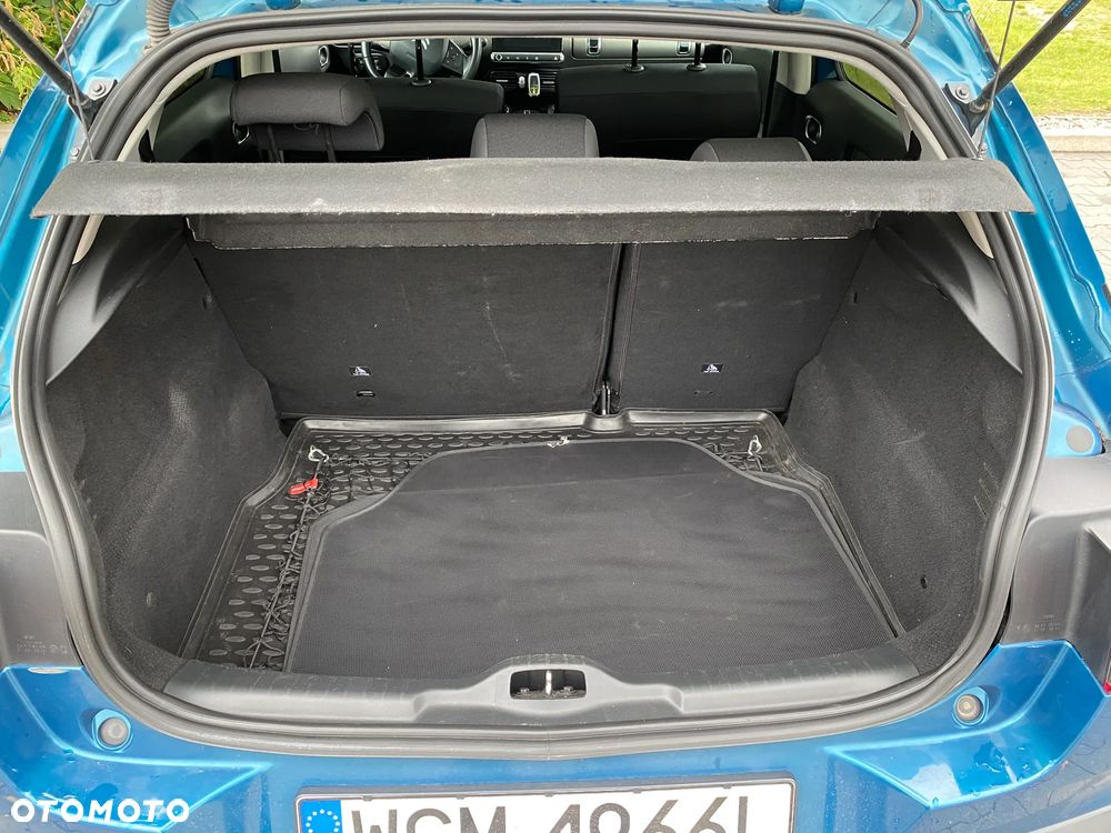 Citroën C4 Cactus 1.2 PureTech Shine S&S - 24