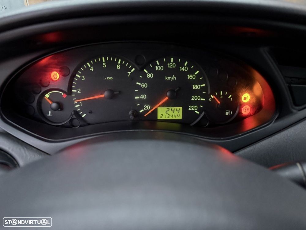 Ford Focus SW 1.4 Comfort - 9