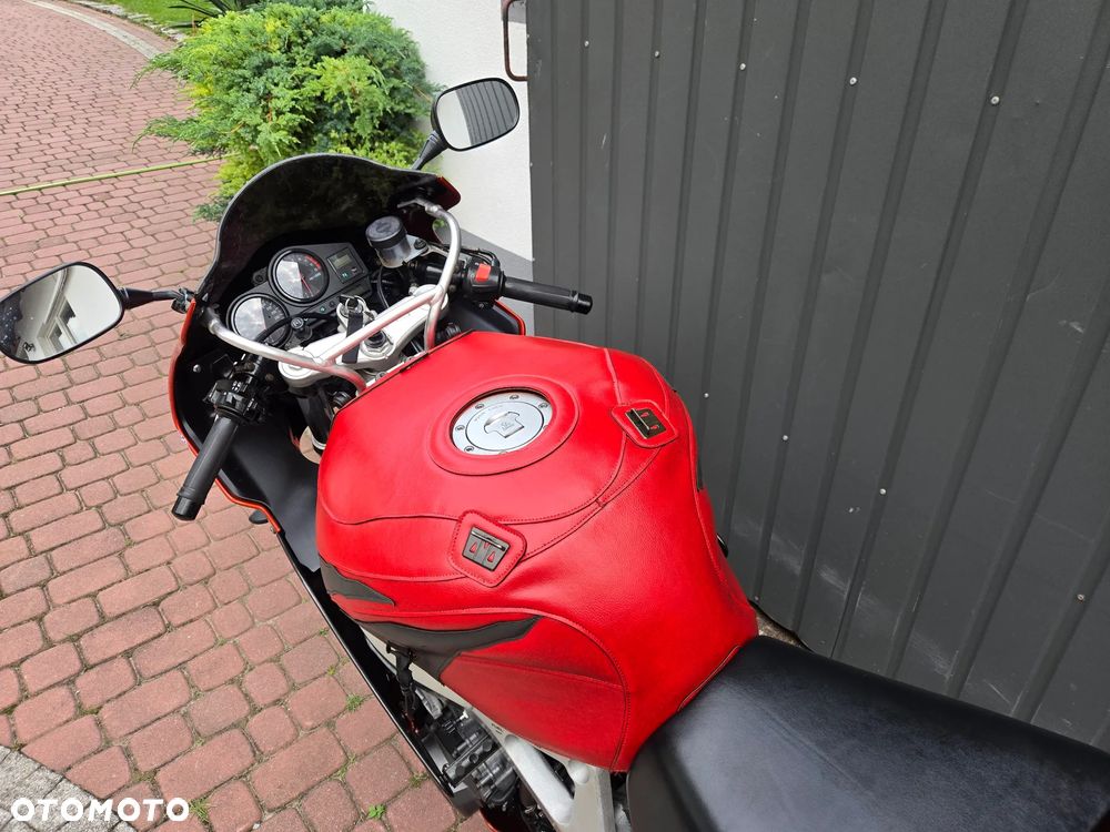 Honda CBR - 16