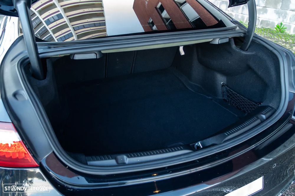 Mercedes-Benz E 220 d AMG Line Aut. - 10