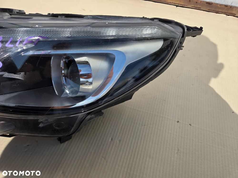 Lampa przednia lewa Peugeot 2008 I LIFT  9814749080 - 6