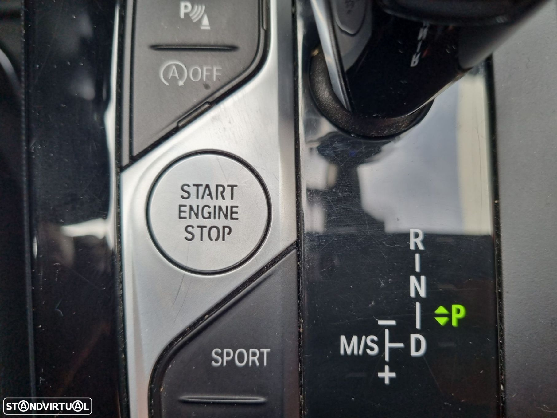 BMW 116 d Pack Desportivo M Auto - 23