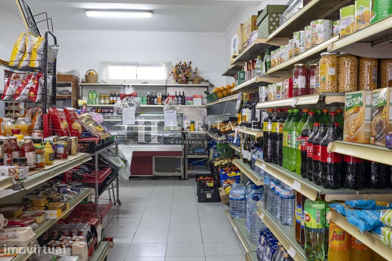 Oportunidade no Barreiro trespasse mercearia em funcionamento por 11.0 - Grande imagem: 5/20