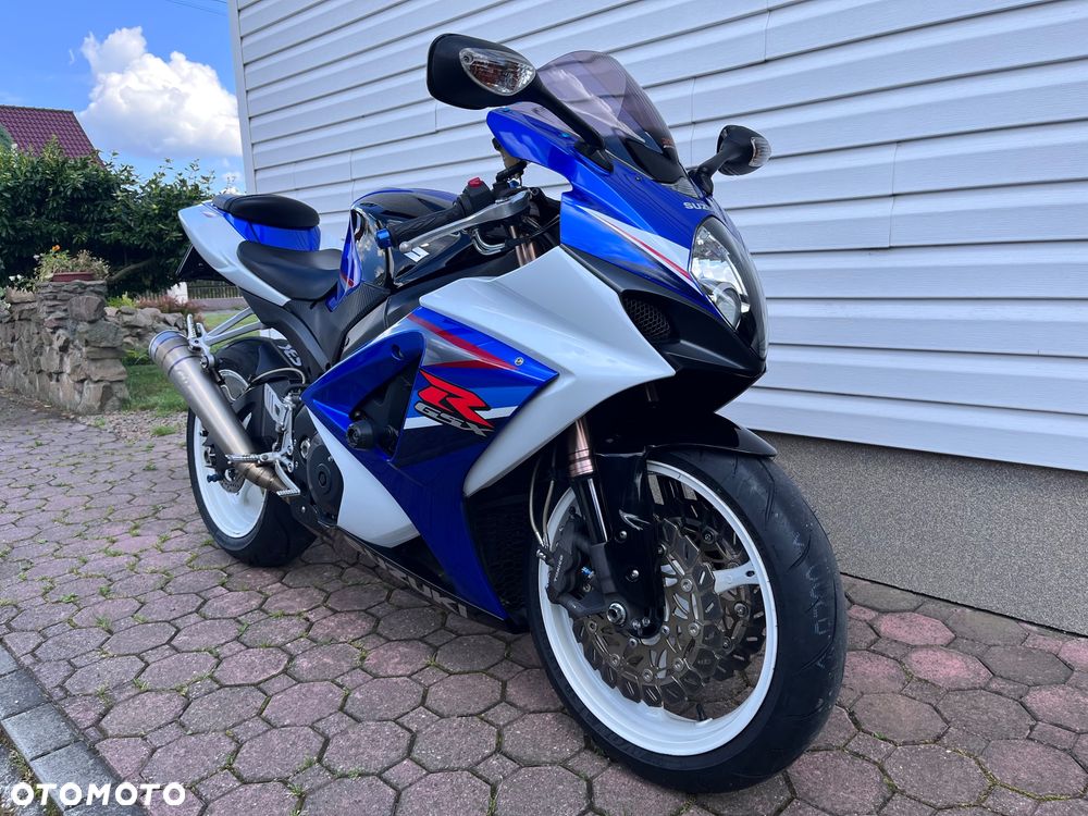 Suzuki GSX-R - 1