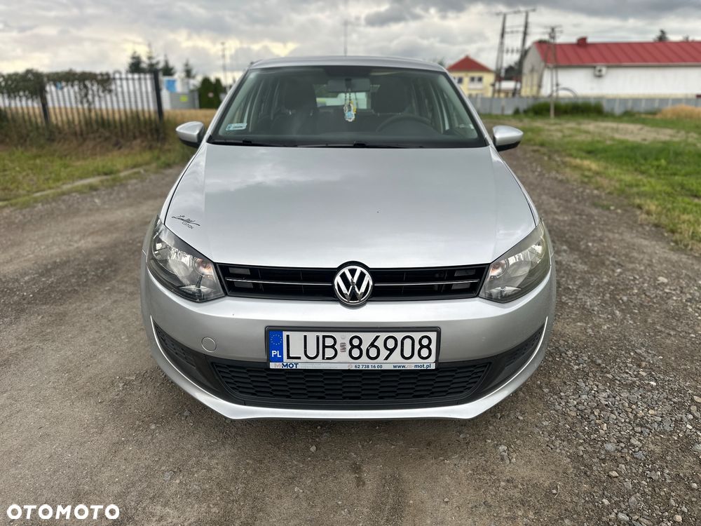 Volkswagen Polo - 2