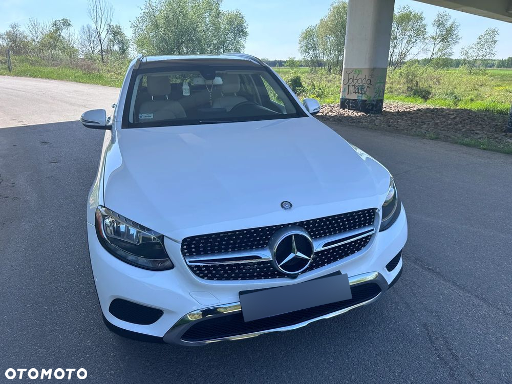 Mercedes-Benz GLC 300 4Matic 9G-TRONIC - 4