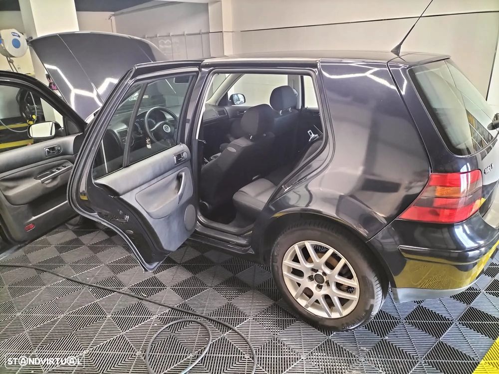 VW Golf 1.9 TDi Confortline AC - 9