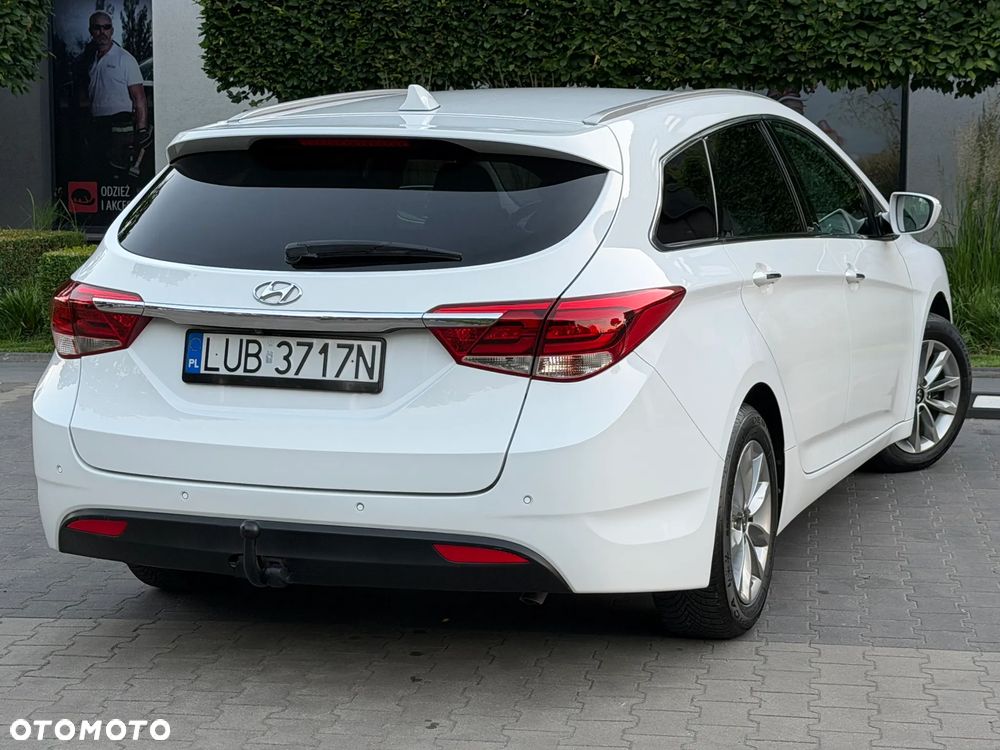 Hyundai i40 Kombi blue 1.7 CRDi Family - 16
