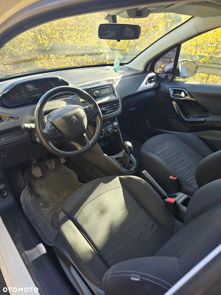 Peugeot 208 1.4 VTi Active - 5