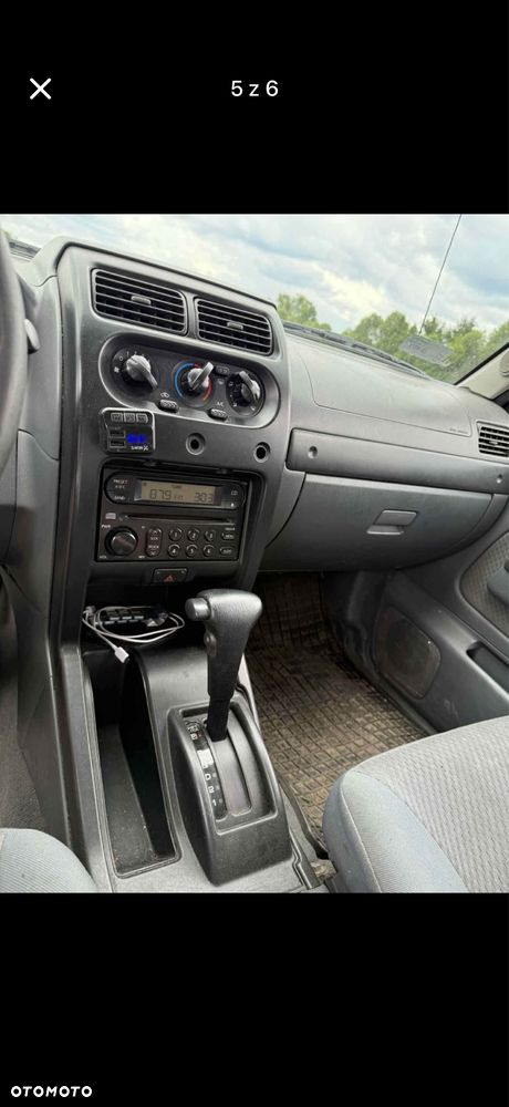 Nissan Xterra - 5