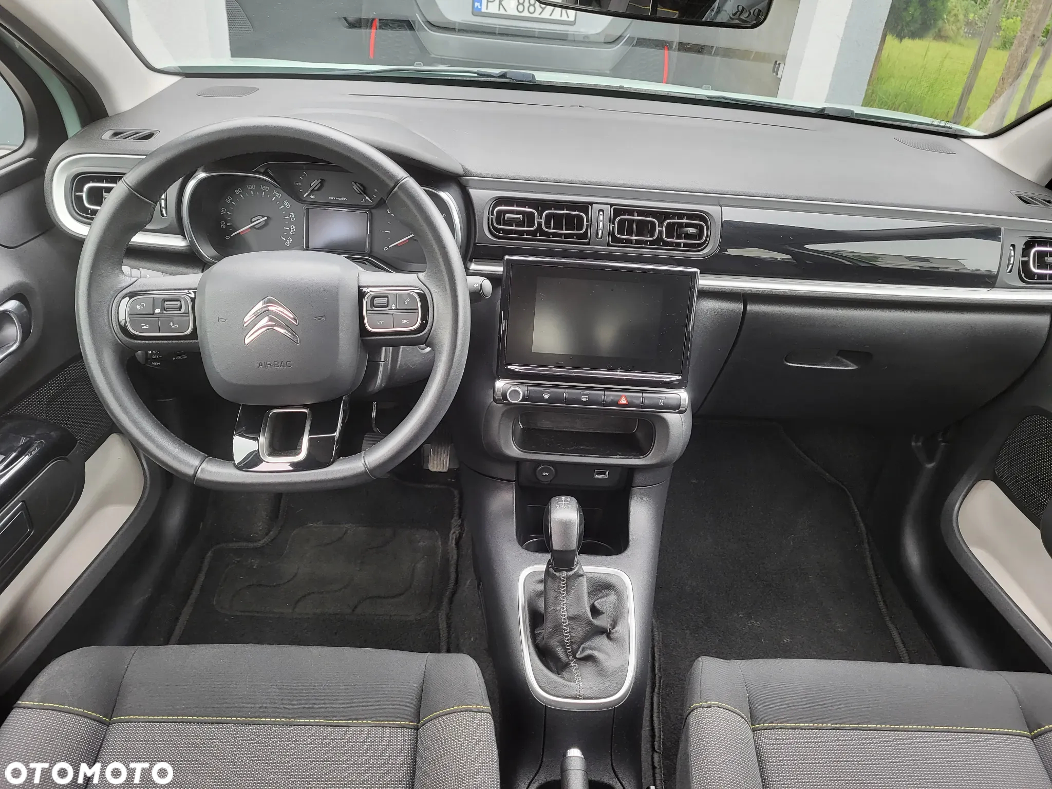 Citroën C3 1.2 PureTech Shine - 29