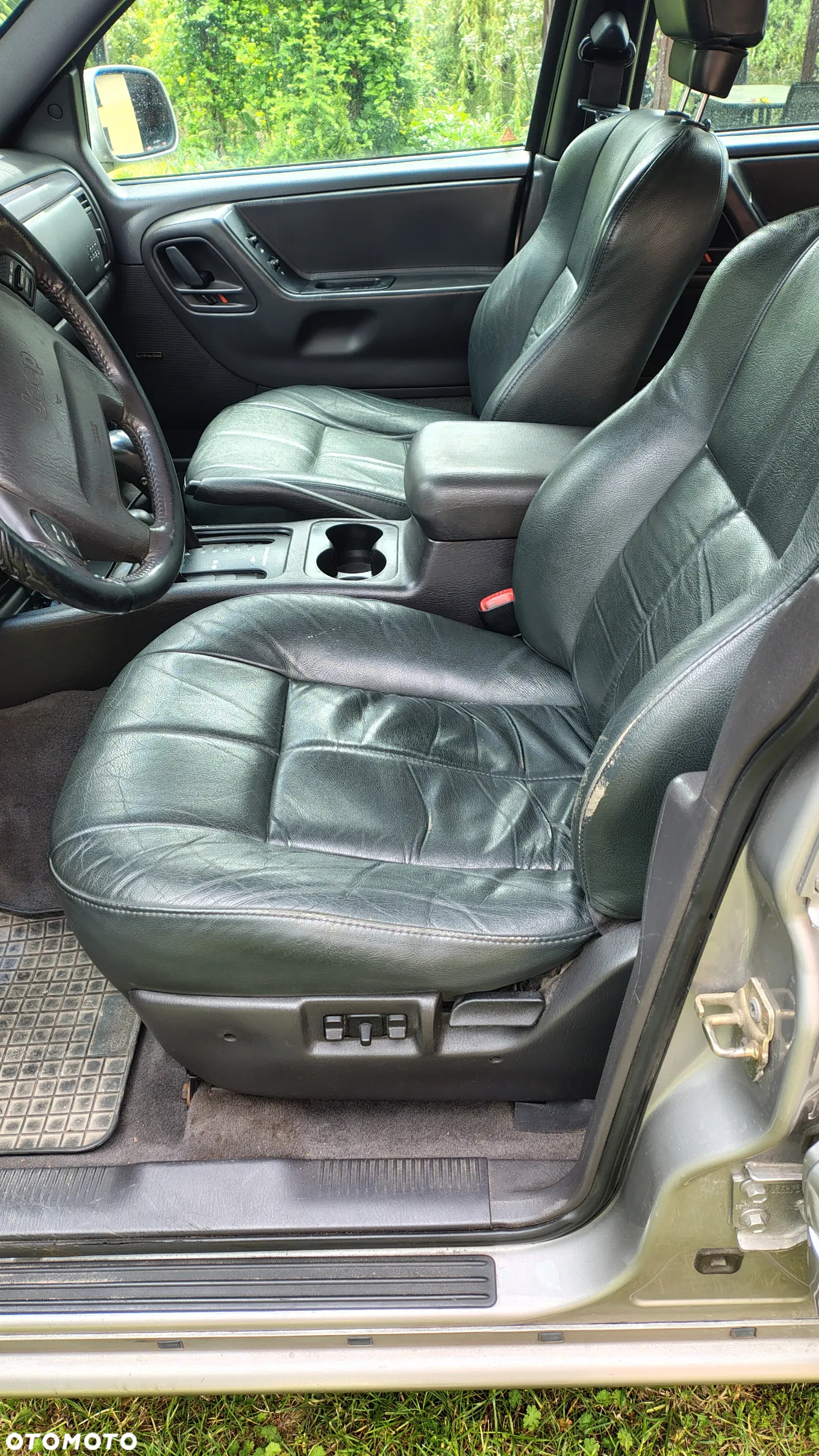 Jeep Grand Cherokee 3.1L TD Laredo - 6