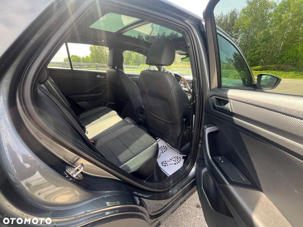 Volkswagen T-Roc 2.0 TDI SCR DSG R-Line - 16