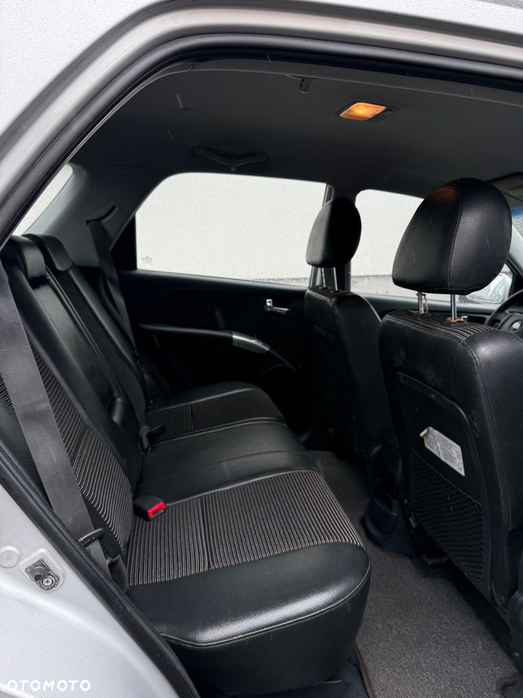 Kia Sportage 2.0 Expedition + - 11
