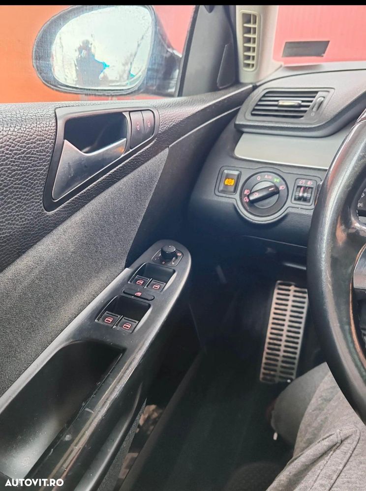 Volkswagen Passat 2.0 TDI Comfortline DPF - 5