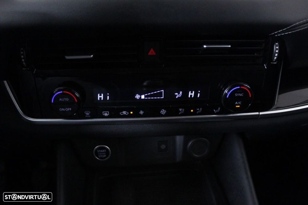 Nissan Qashqai 1.3 DIG-T N-Connecta LED+TT - 28