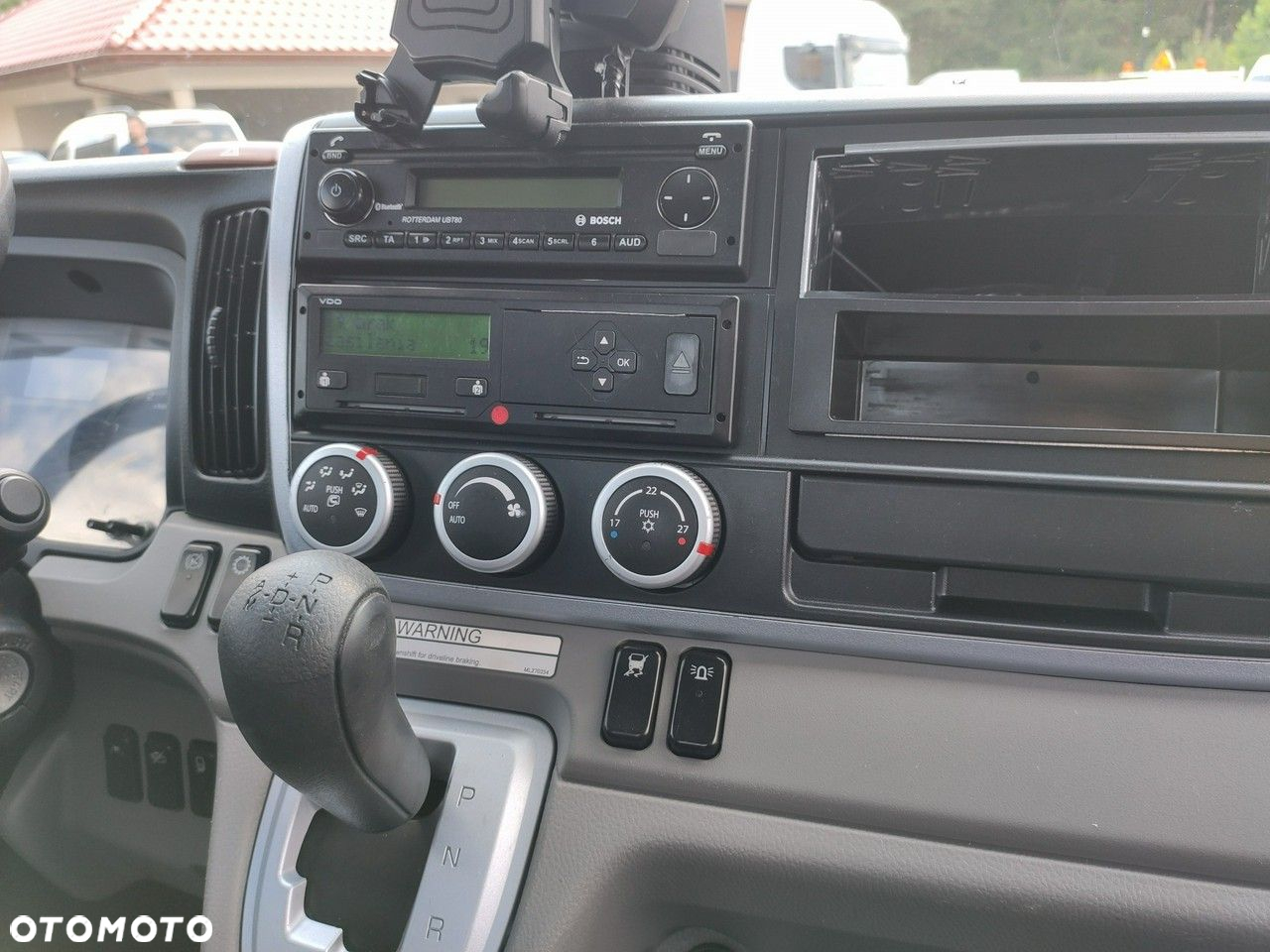 Mitsubishi Canter Fuso 9C18 3.0/180KM Automat, HDS FASSI F30 Wywrotka 3-str - 32