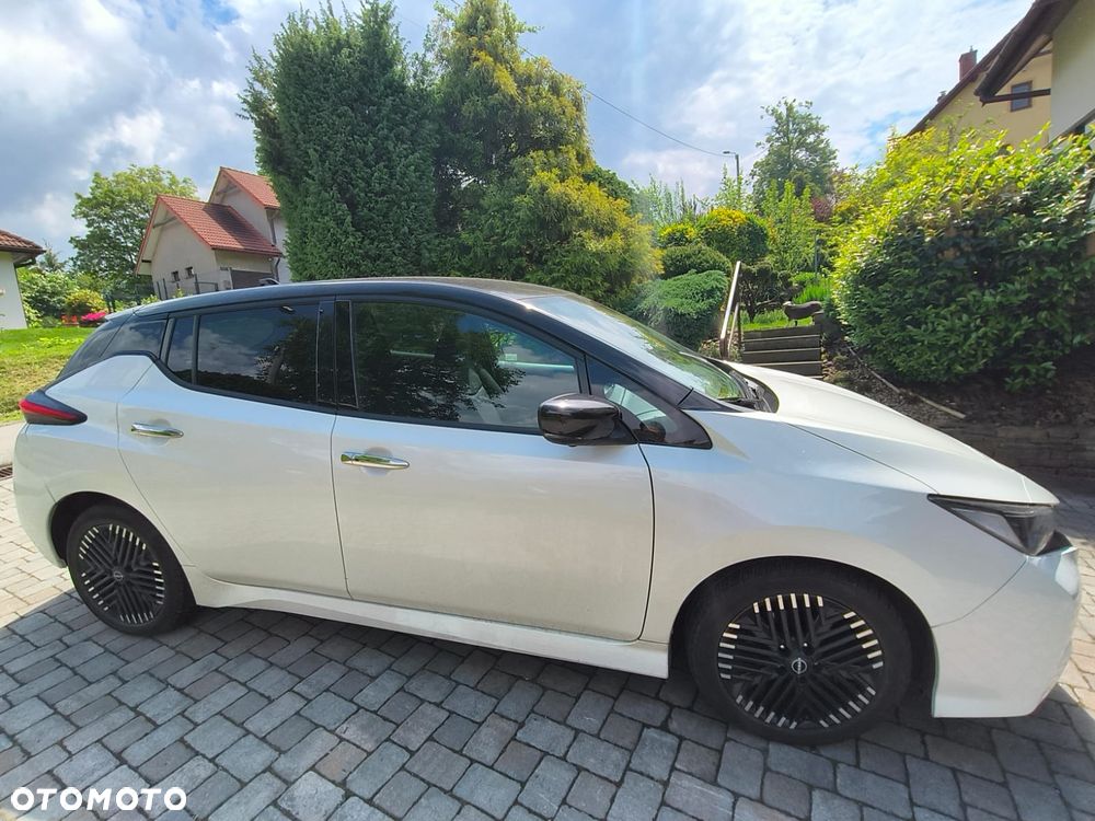 Nissan Leaf 40kWh N-Connecta - 1