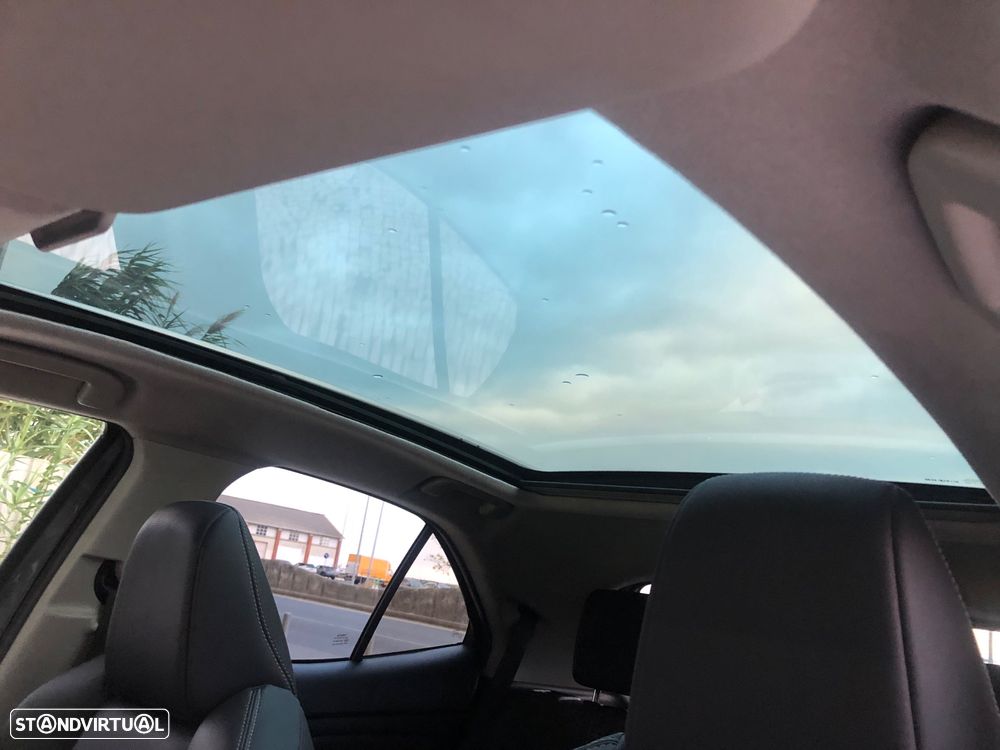 Toyota Yaris Cross 1.5 HDF Square Collection - 17