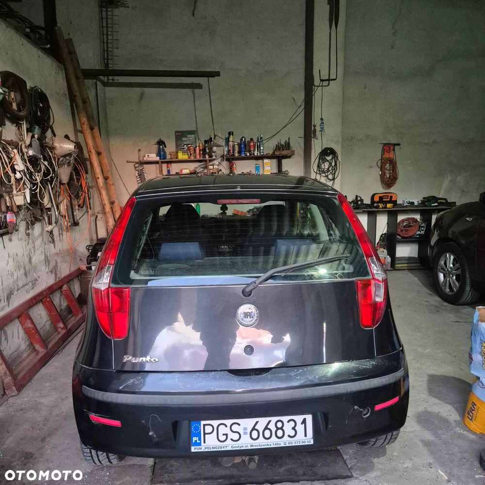 Fiat Punto 1.2 8V - 4