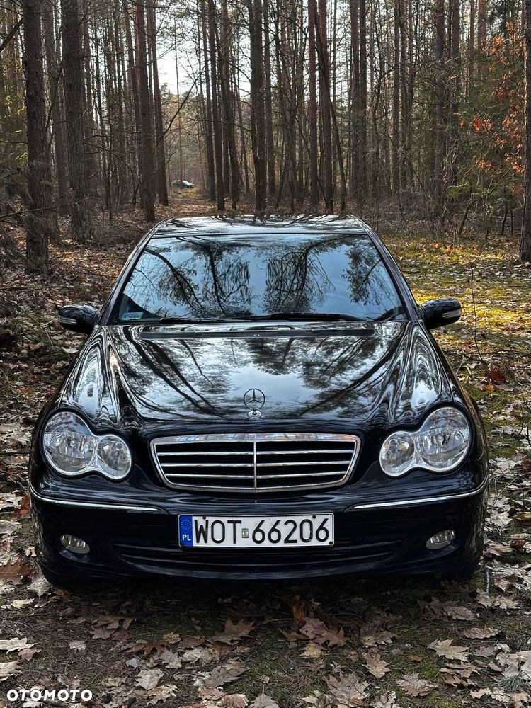 Mercedes-Benz Klasa C 200 T Kompressor Avantgarde - 12