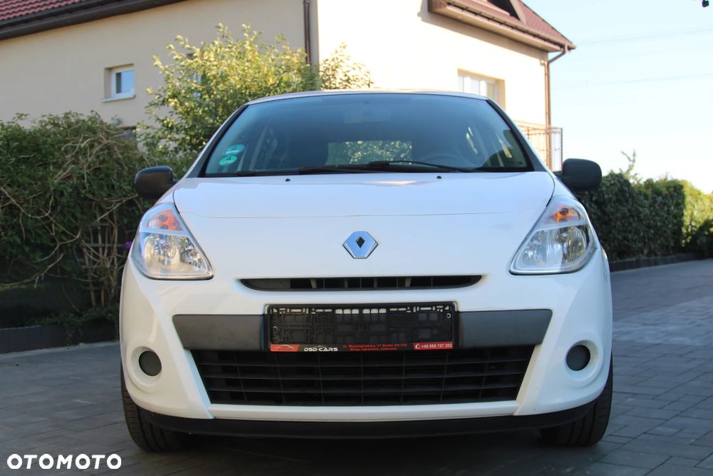 Renault Clio 1.2 16V 75 Yahoo - 12