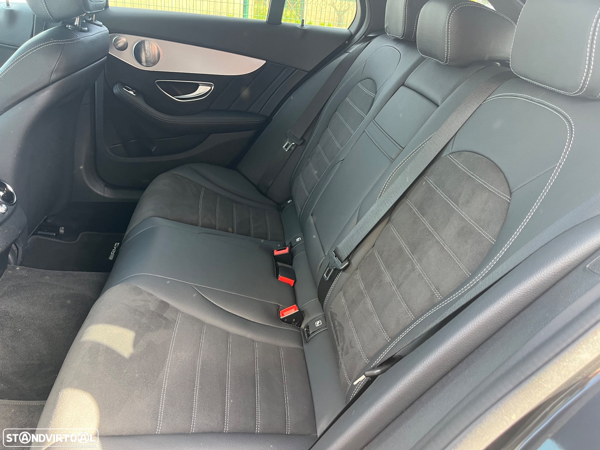 Mercedes-Benz C 300 de AMG Line - 14