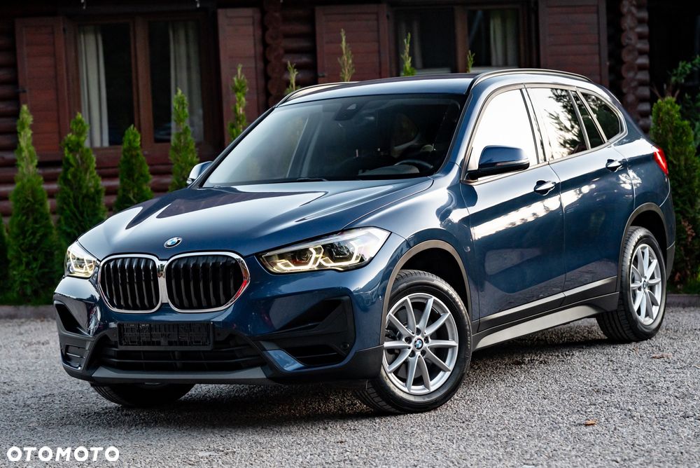 BMW X1 xDrive20i Sport - 2