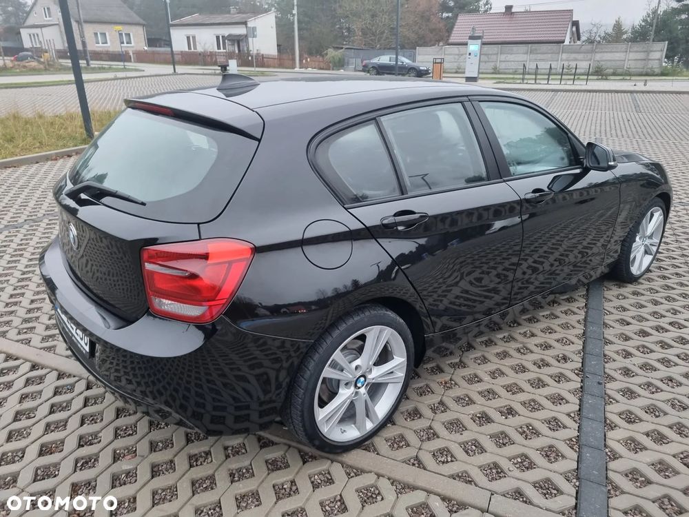 BMW Seria 1 118d DPF - 16