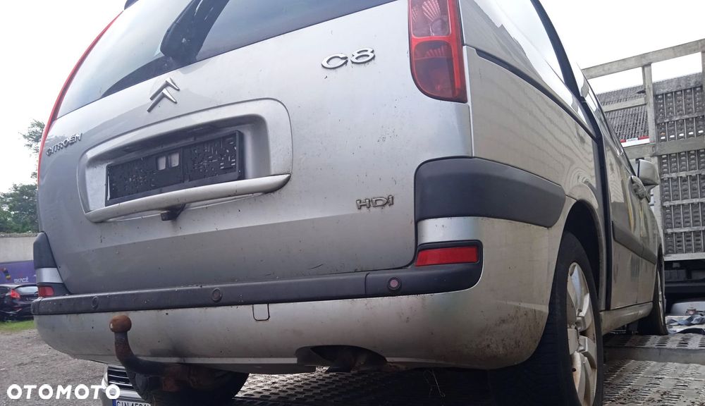 Na części Citroen C8 2.2 D EZR 4HW maska zderzak drzwi klapa szyba fotel kanapa lusterko lampa - 13