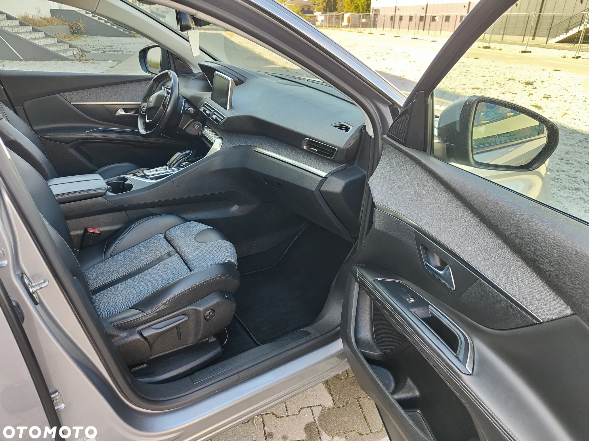 Peugeot 5008 1.5 BlueHDi Active Pack S&S EAT8 - 12