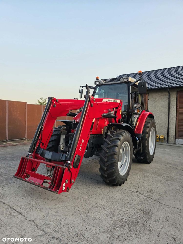 Massey Ferguson 5713 SL dyna-6 - 2