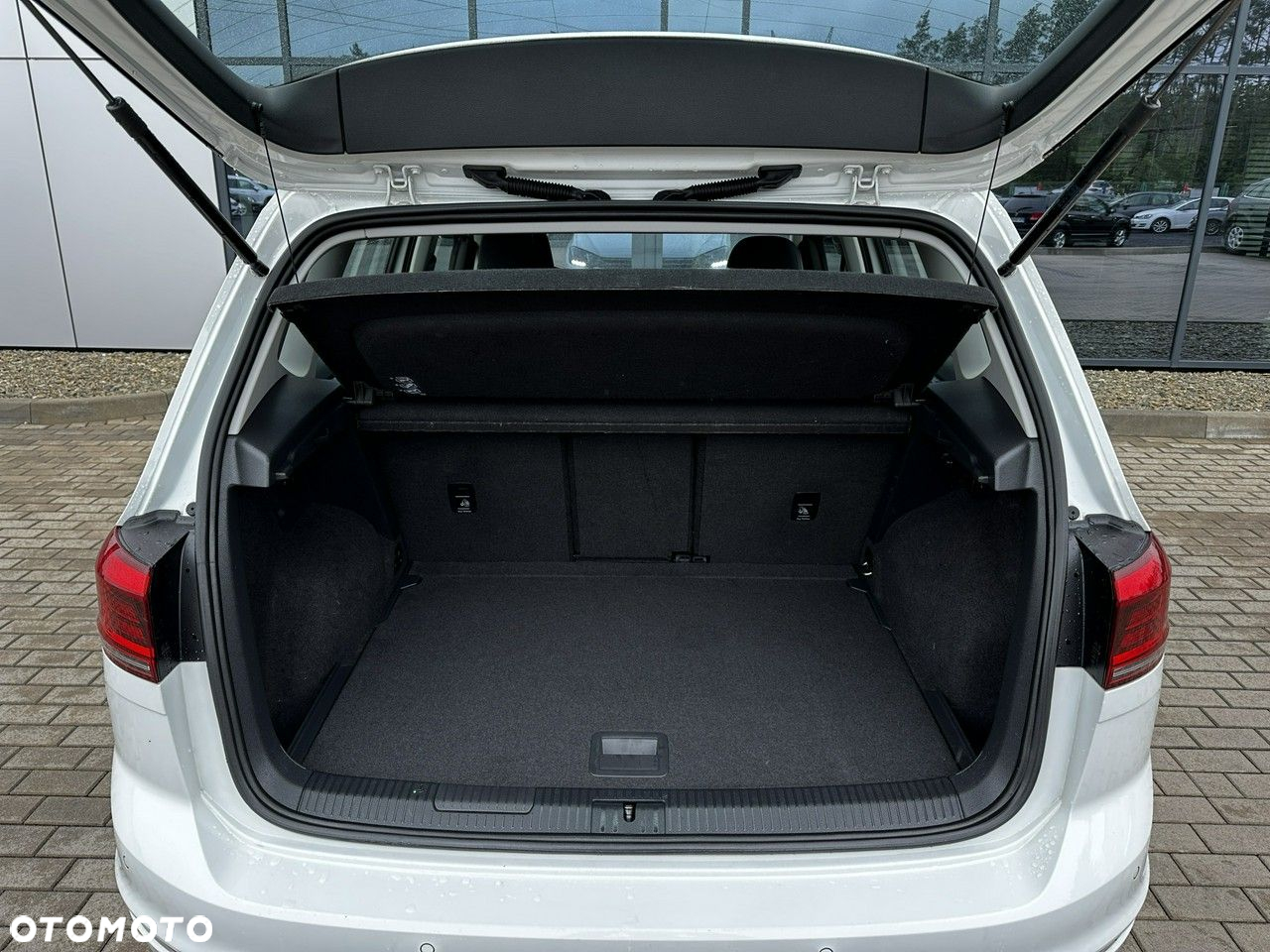 Volkswagen Golf Sportsvan - 28