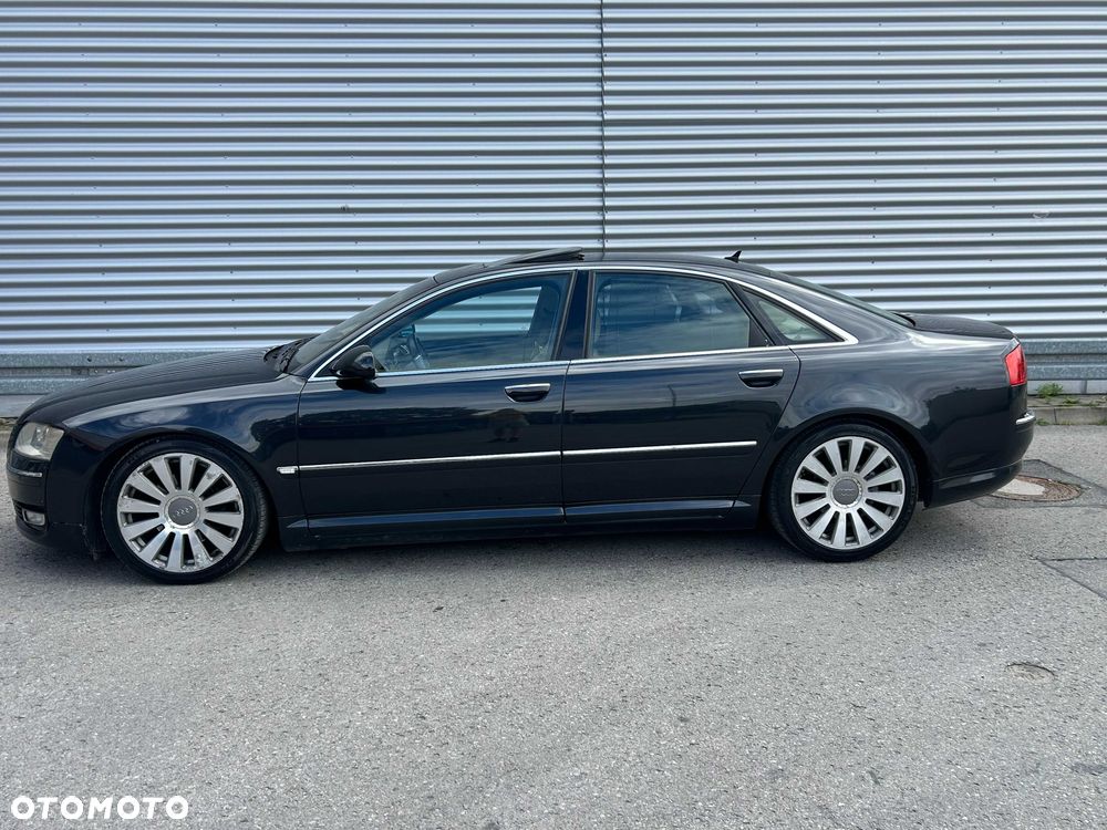 Audi A8 - 2