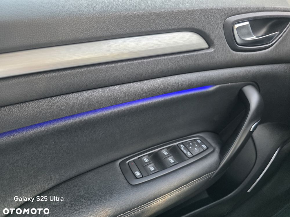 Renault Megane ENERGY TCe 100 EXPERIENCE - 16